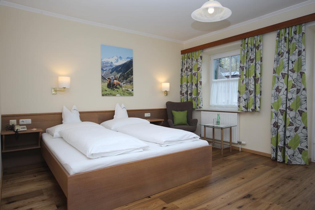Hotel-Garni Schernthaner Sankt Gilgen Dış mekan fotoğraf